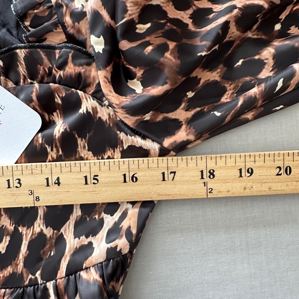 L'Atiste Women's M Mini Dress Brown Leopard Print Ruffled Satin NEW - Picture 3 of 9